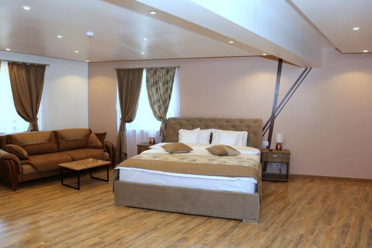 Casa Stefandra Hotel Breaza  Eksteriør billede