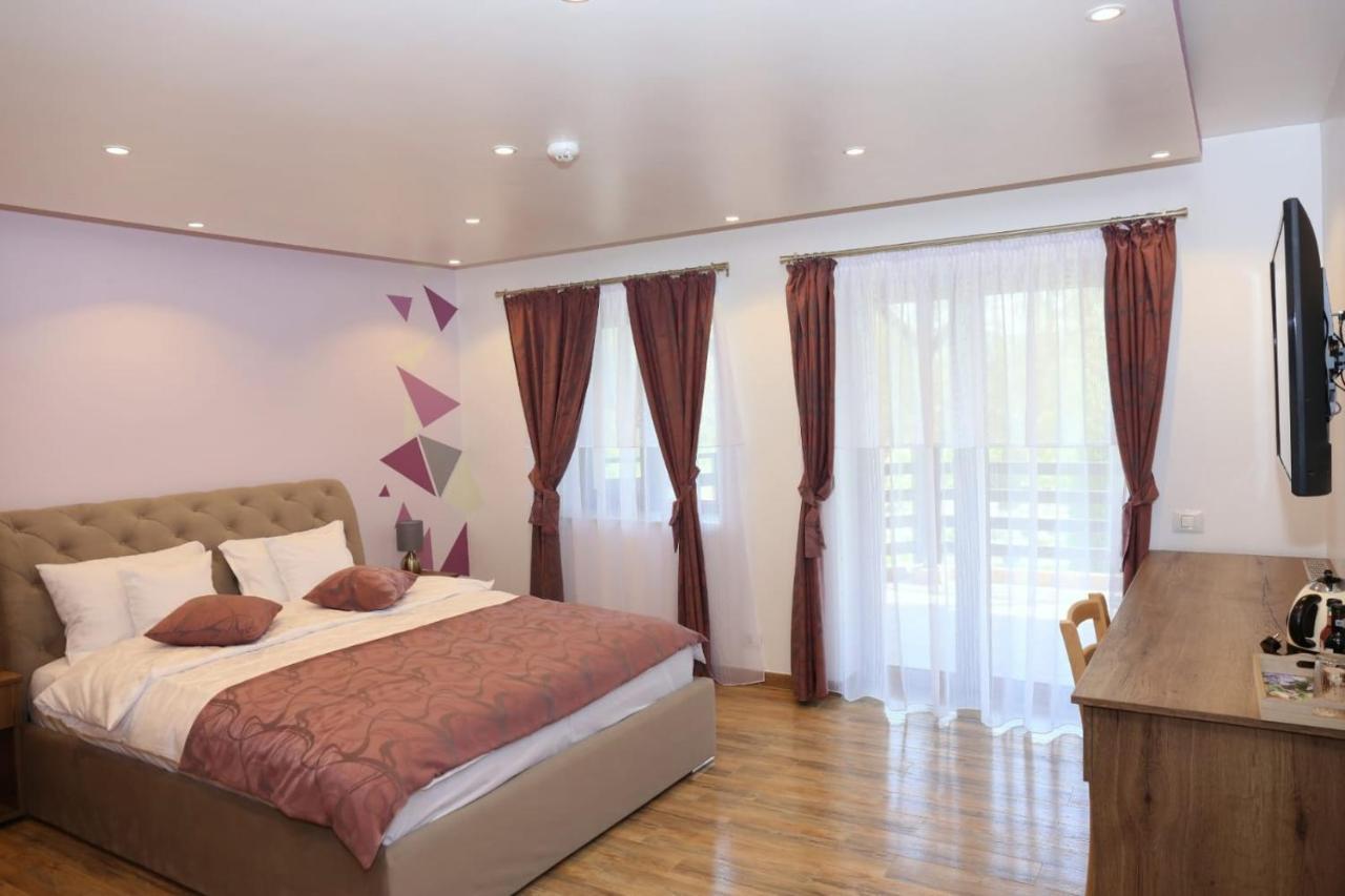 Casa Stefandra Hotel Breaza  Eksteriør billede