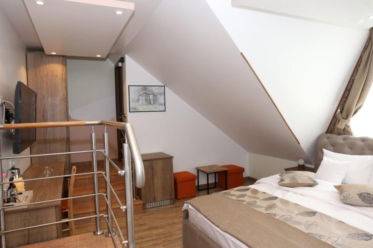 Casa Stefandra Hotel Breaza  Eksteriør billede